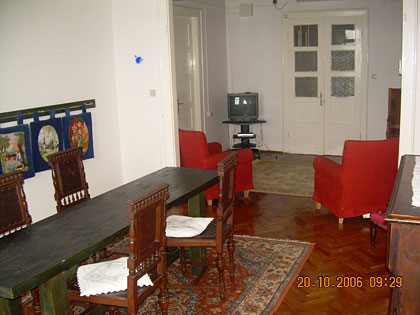 Two connected living rooms, fully furnished